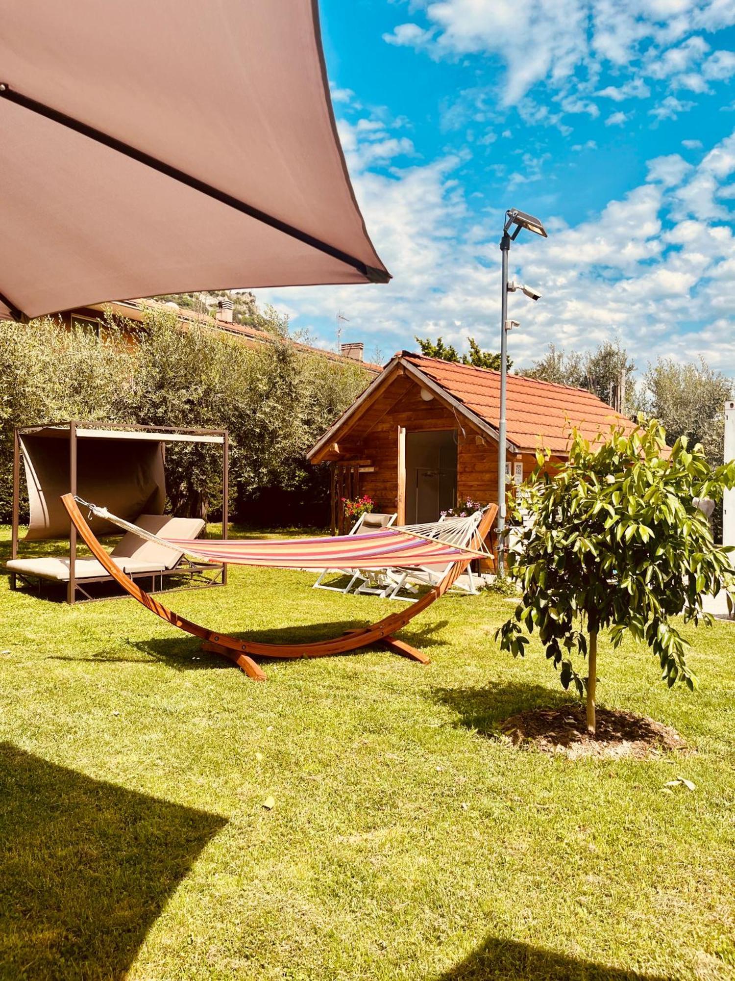 Glocal Torbole Hotel Torbole Sul Garda Kültér fotó